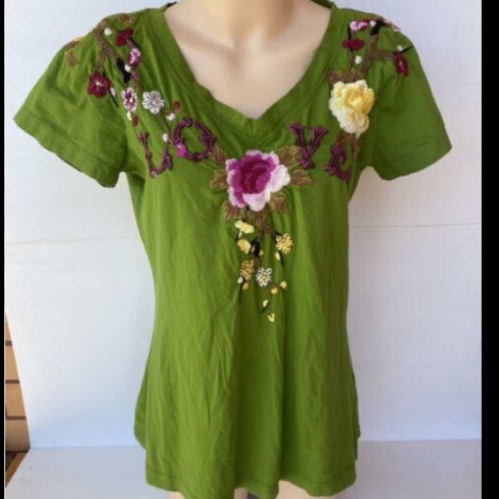 JWLA Johnny Was| Short Sleeve Embroidered V-Neck Green Embroidered BohoTop| Sz S